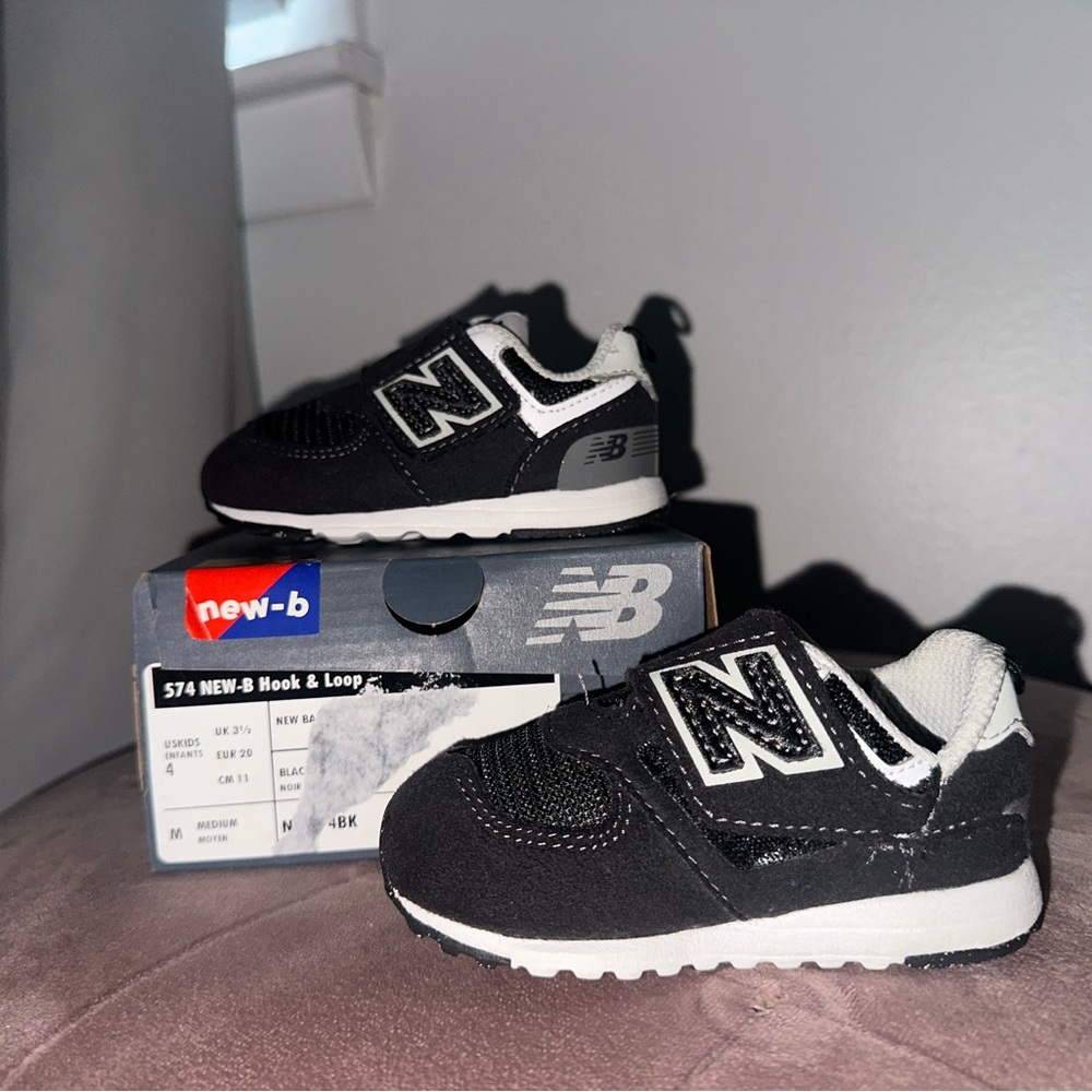 574 New Balance Hook & Loop